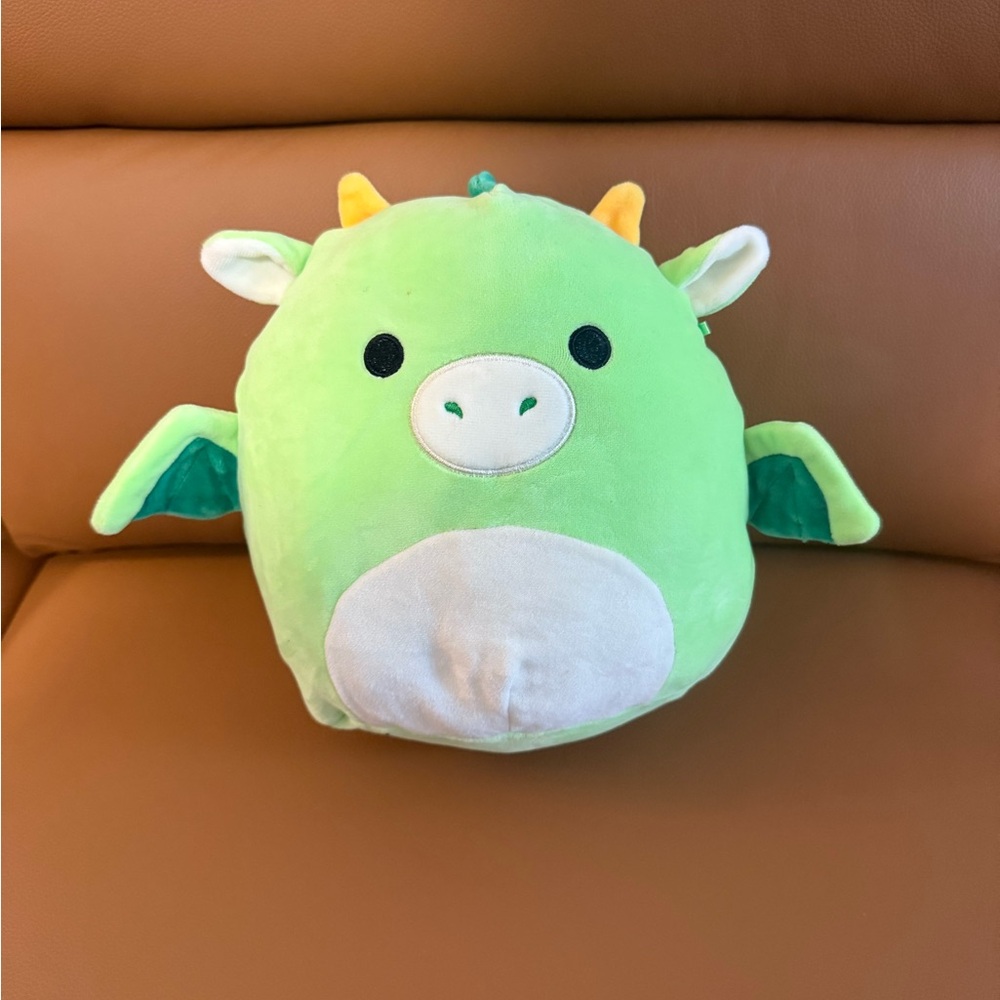 Dexter the Dragon Squishmallow 9 inch plush toy. Excellent condition. Giftable!